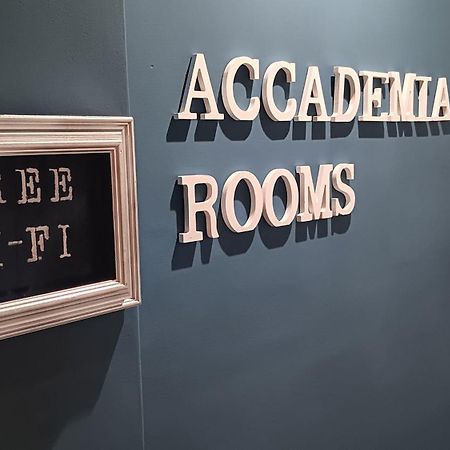 Accademia Rooms Ливорно Экстерьер фото