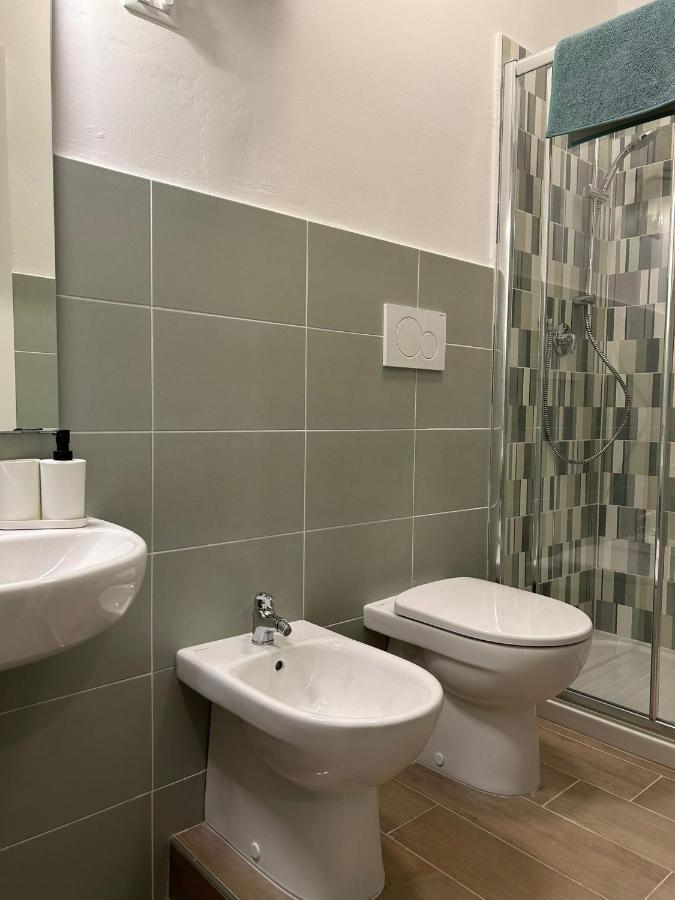 Accademia Rooms Ливорно Экстерьер фото