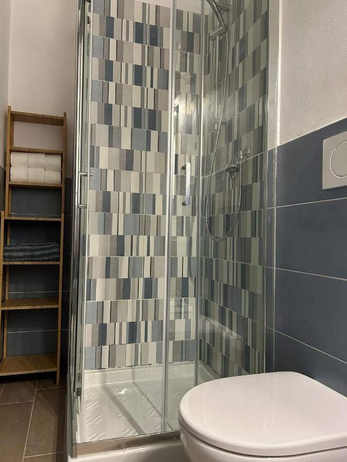 Accademia Rooms Ливорно Экстерьер фото