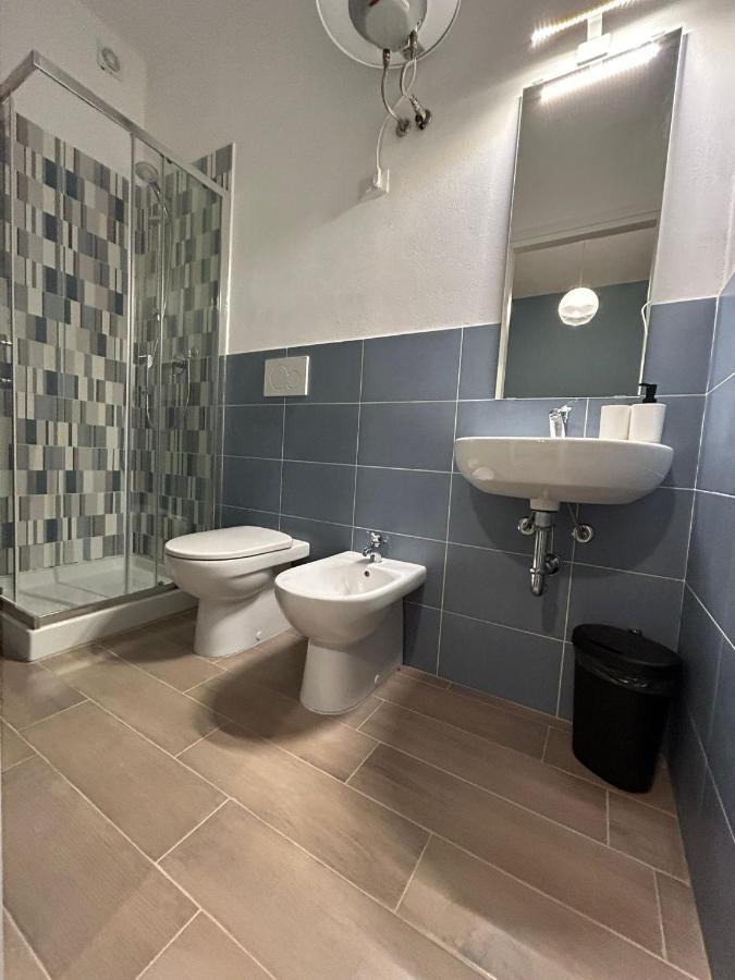 Accademia Rooms Ливорно Экстерьер фото